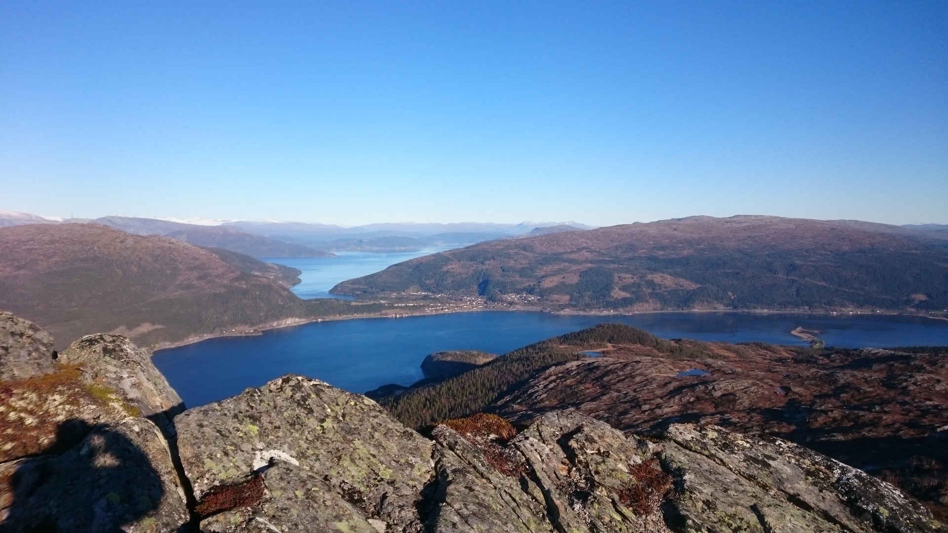 Finneidfjord sett fra Selhornet. (MK Granmo)